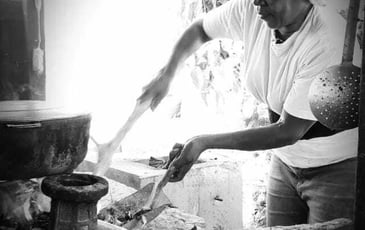Découverte et dégustation de la cuisine au feu de bois, Symbolique du "foyé di fé"